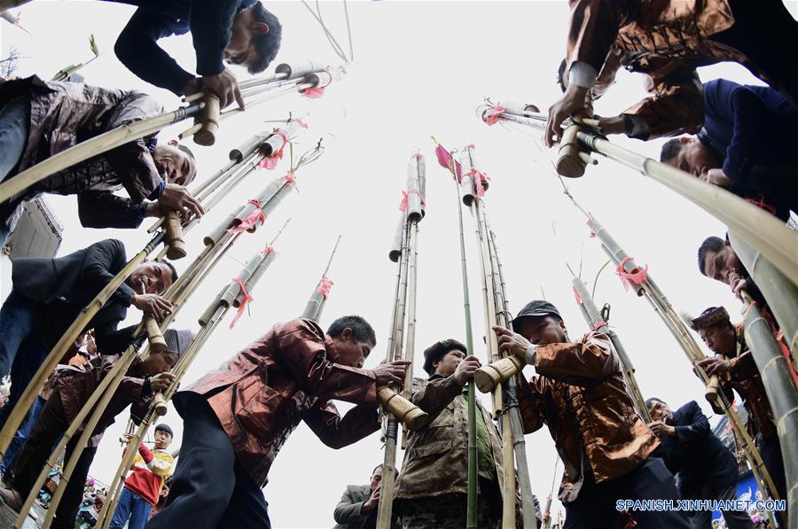 Festival tradicional de Año Nuevo del grupo étnico Miao