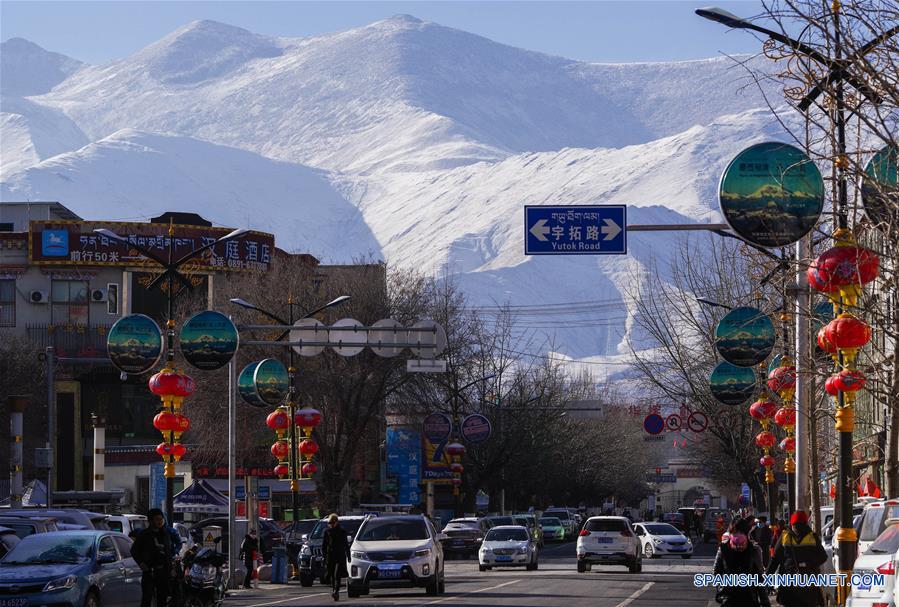 Paisaje nevado de Lhasa