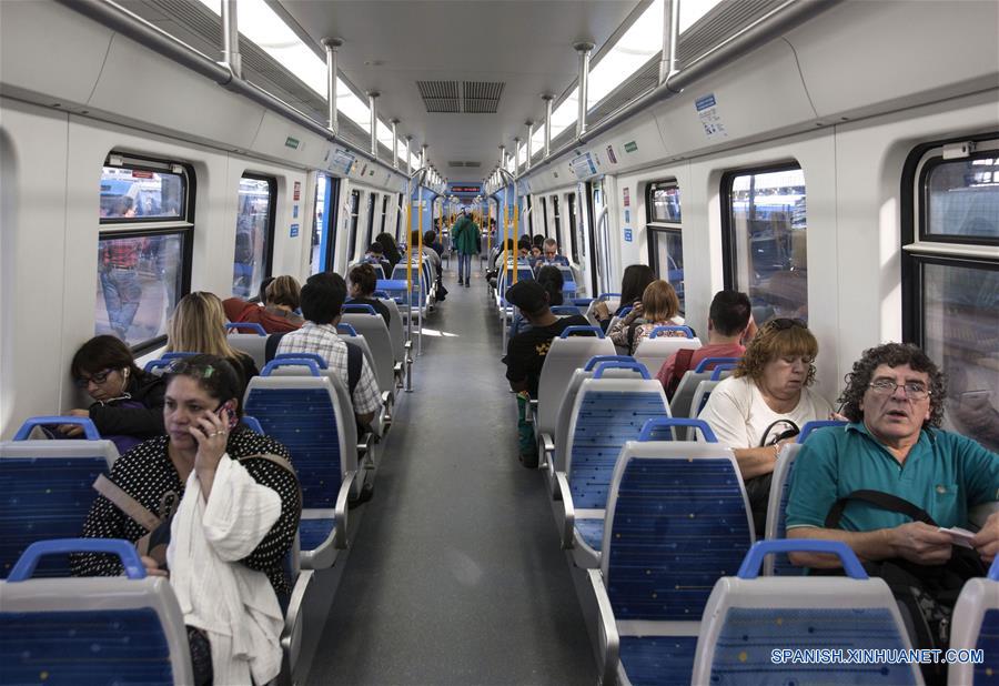 Trenes chinos brindan mayor capacidad y comodidad a conductores y pasajeros de Argentina