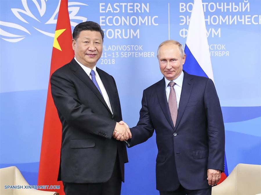 Xi y Putin prometen promover lazos pese a cambios globales