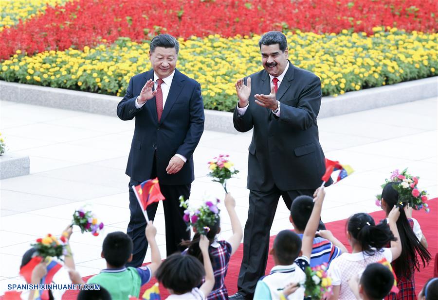 Xi y Maduro acuerdan elevar los lazos bilaterales a un nivel más alto