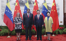 Xi y Maduro acuerdan elevar los lazos bilaterales a un nivel más alto