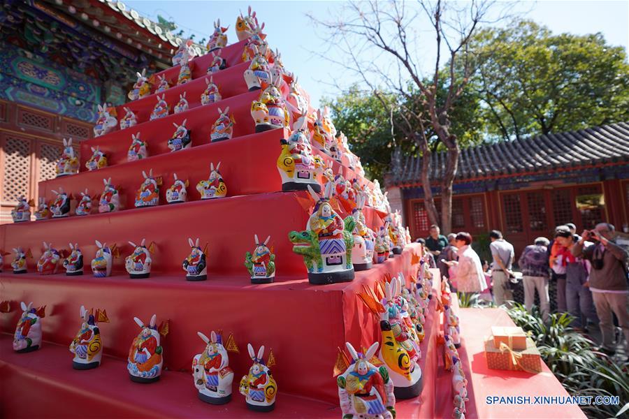 Actividades para celebrar el Festival de Medio Otoño en China