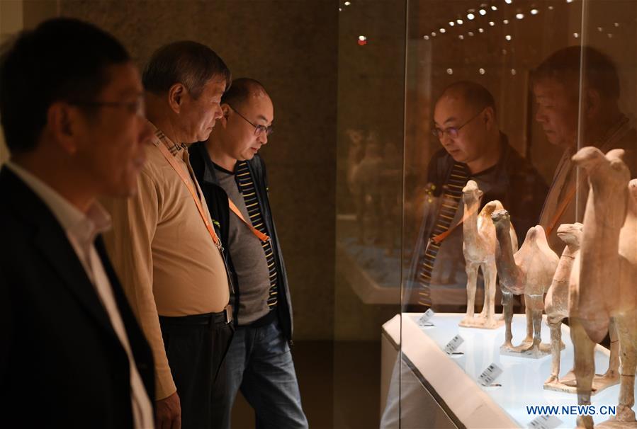 Dunhuang inaugura la III Exposición Internacional de la Cultura de la Ruta de la Seda