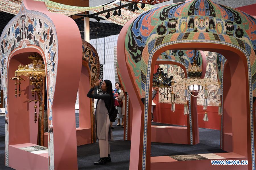 Dunhuang inaugura la III Exposición Internacional de la Cultura de la Ruta de la Seda