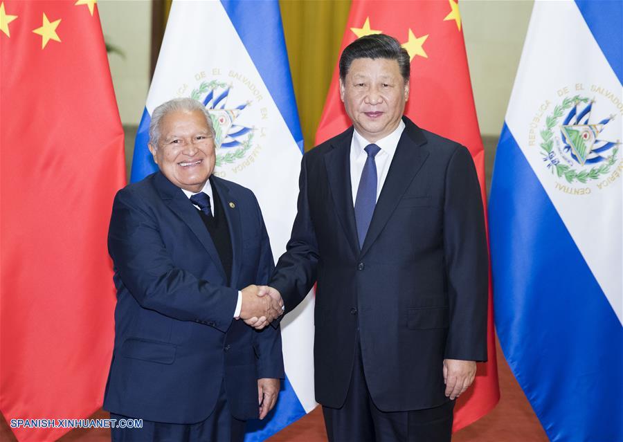 Xi Jinping conversa con presidente de El Salvador y pide bases sólidas para impulsar cooperación