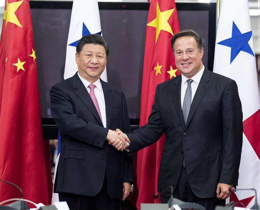 China y Panamá acuerdan seguir promoviendo lazos bilaterales