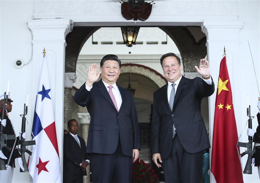 China y Panamá acuerdan seguir promoviendo lazos bilaterales