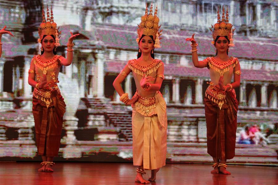 Celebran lanzamiento del Año de la Cultura y el Turismo China-Camboya