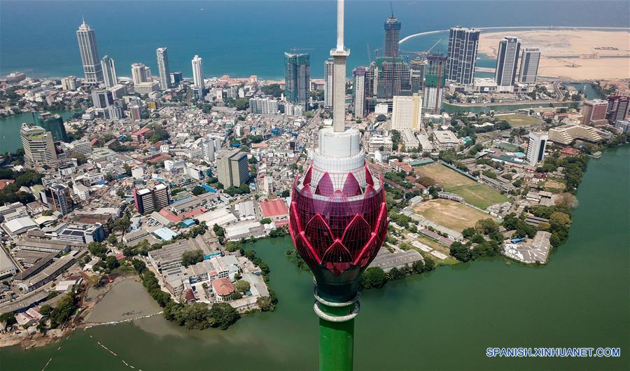 Vista aérea de la Torre Loto en Colombo