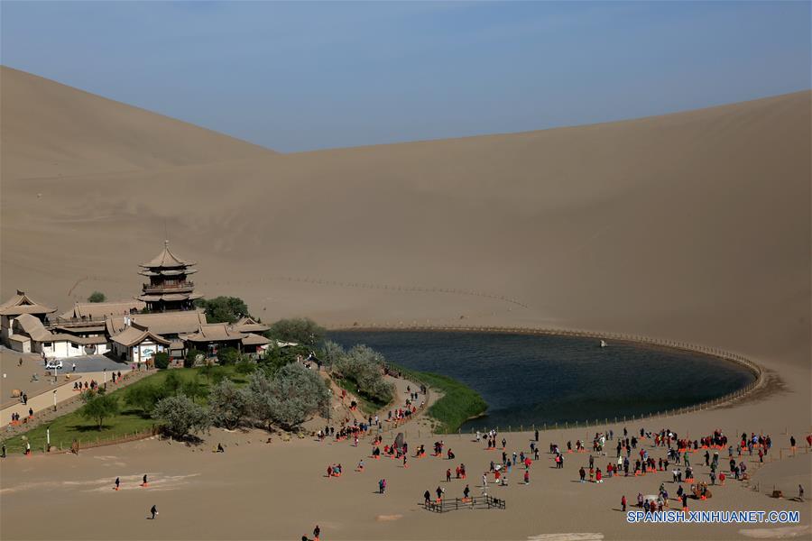 Celebran Día del Turismo de China