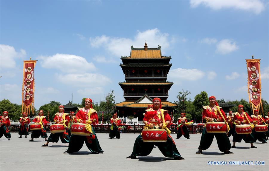 Celebran Día del Turismo de China