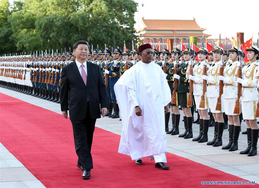 Enfoque de China: Xi sostiene conversaciones con presidente de Níger