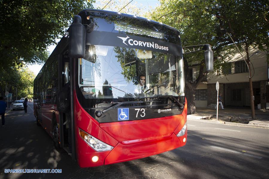 ESPECIAL: Argentina apuesta a movilidad sustentable con autobuses eléctricos chinos