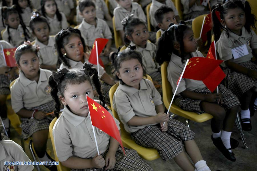 Panamá y China destacan voluntad de estrechar lazos a través de cooperación educativa y cultural