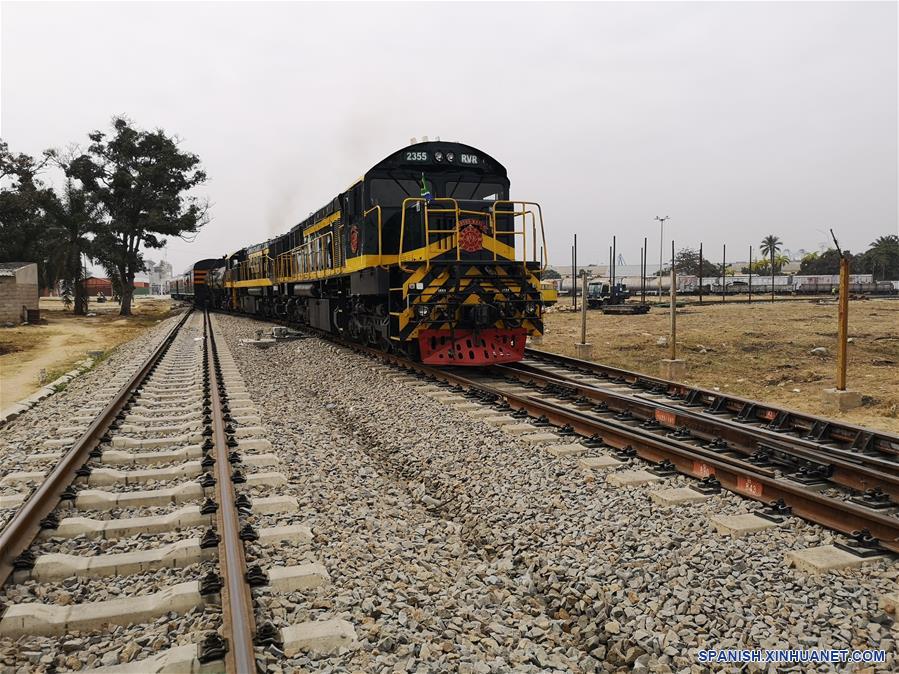 El lujoso tren Rovos Rail de regreso a Dar Es Salaam