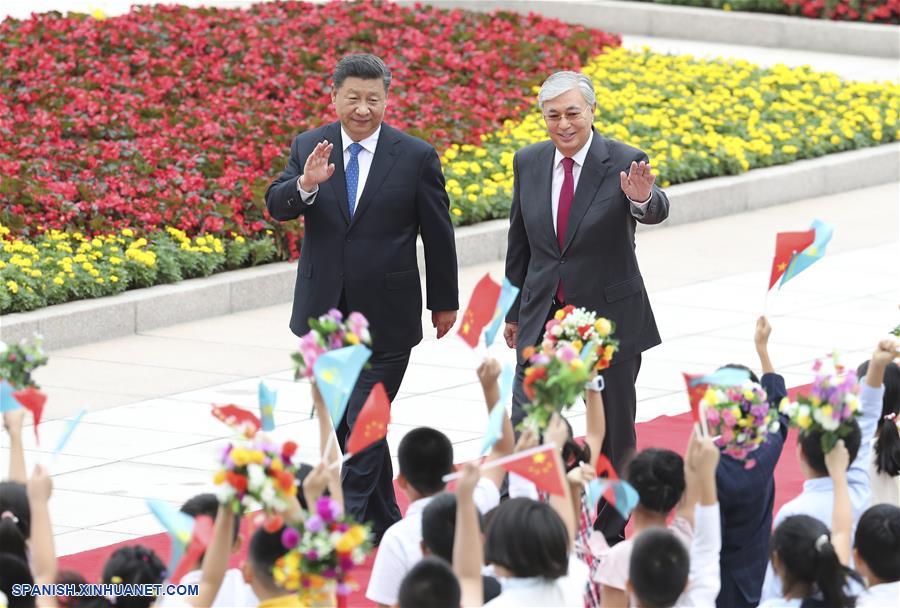 China y Kazajistán acuerdan forjar una asociación estratégica integral permanente