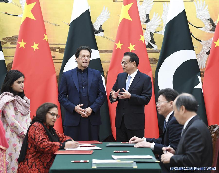 China y Pakistán prometen reforzar cooperación