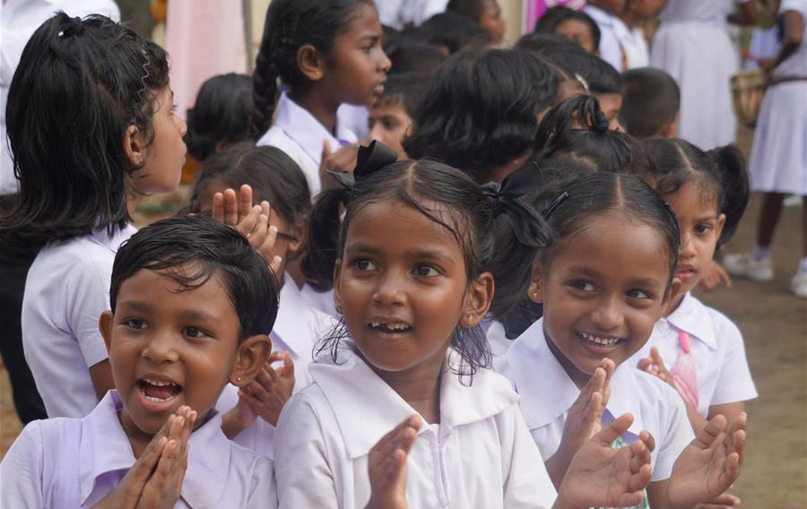 Edificio escolar construido gratuitamente por China en Sri Lanka