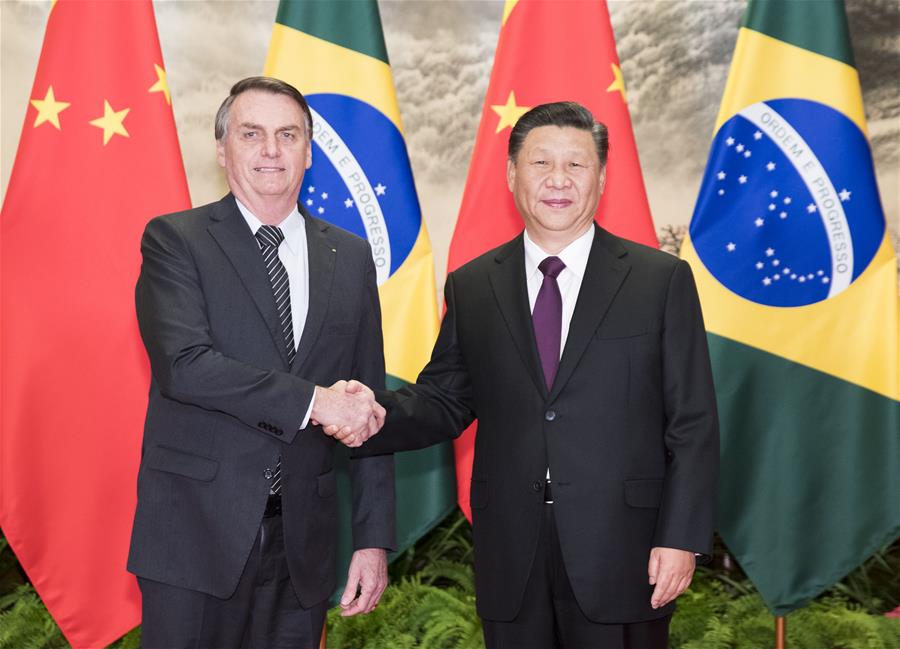 Presidentes chino y brasileño sostienen conversaciones