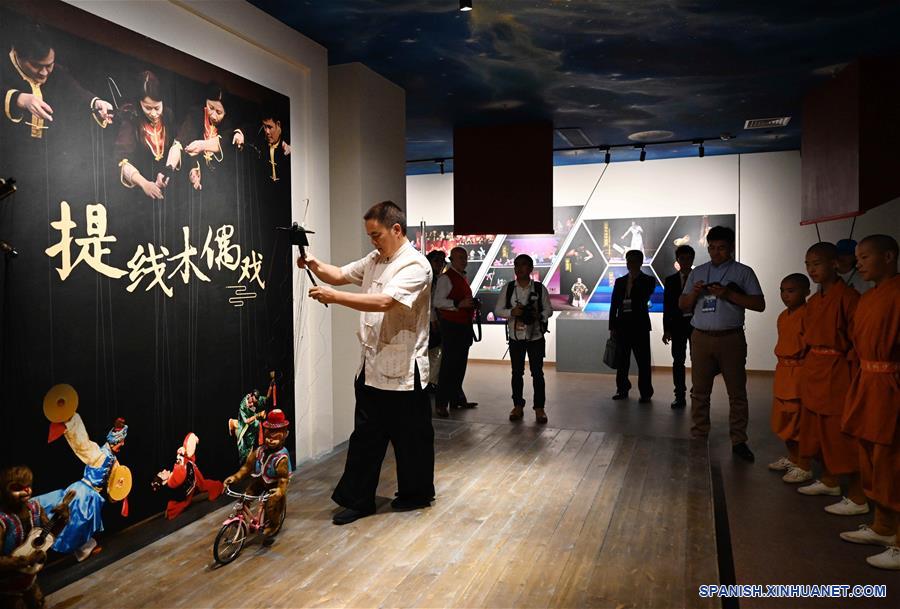 Exposición sobre el patrimonio cultural inmaterial a lo largo de la Ruta Marítima de la Seda en Quanzhou