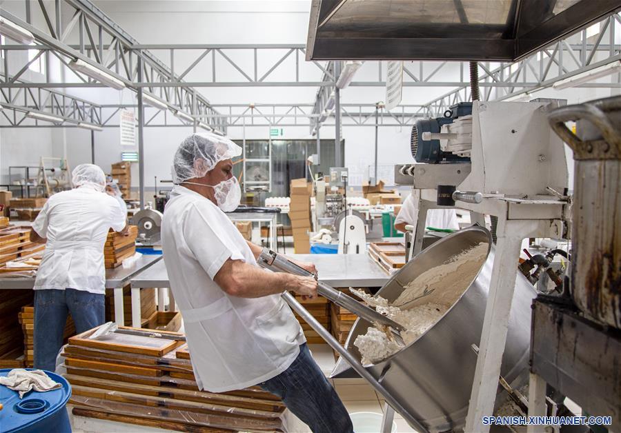 ESPECIAL: El turrón costarricense busca endulzar el mercado chino