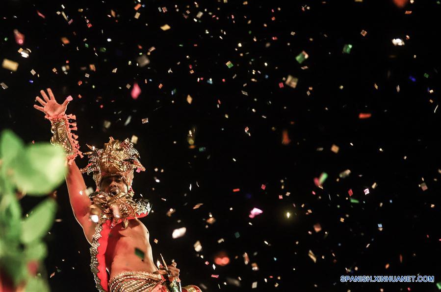 ESPECIAL: Ovacionan en carnaval de Brasil a desfile en homenaje a China