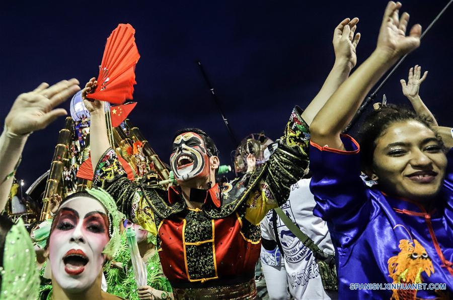 ESPECIAL: Ovacionan en carnaval de Brasil a desfile en homenaje a China