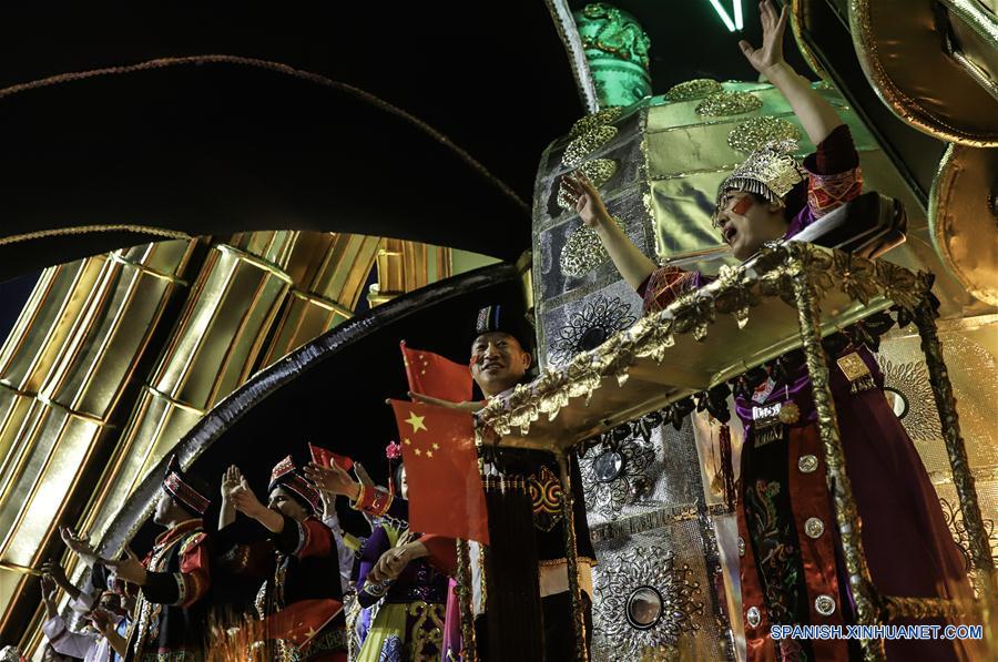 ESPECIAL: Ovacionan en carnaval de Brasil a desfile en homenaje a China