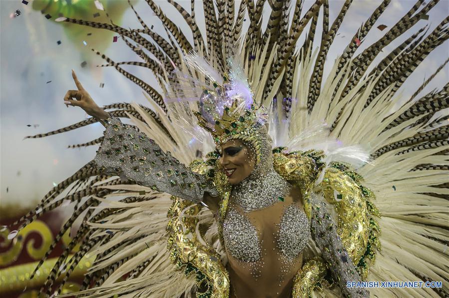 ESPECIAL: Ovacionan en carnaval de Brasil a desfile en homenaje a China