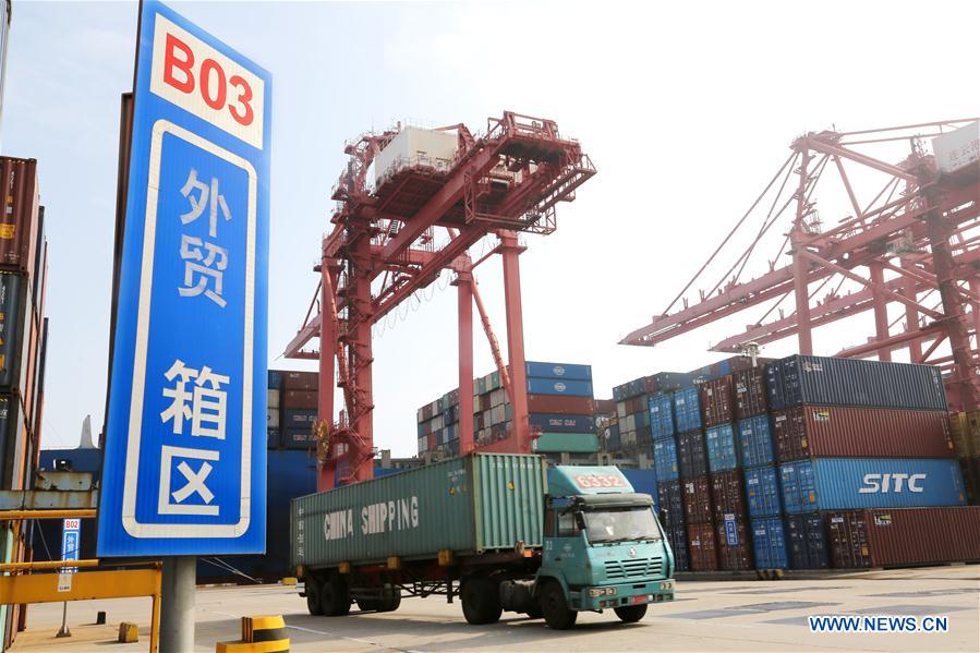 Exportaciones e importaciones de China suben en junio