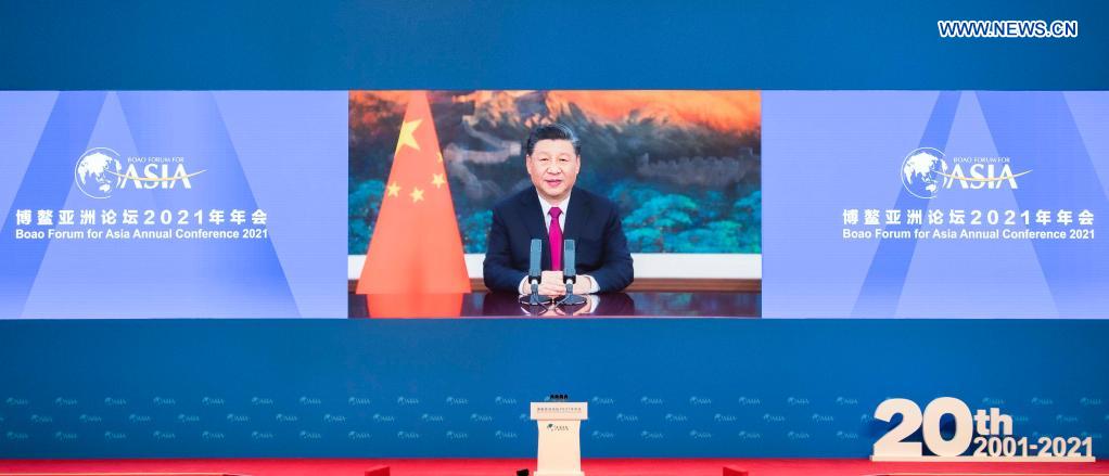 Enfoque: Xi destaca compromiso chino con cooperación de alta calidad en la Franja y la Ruta