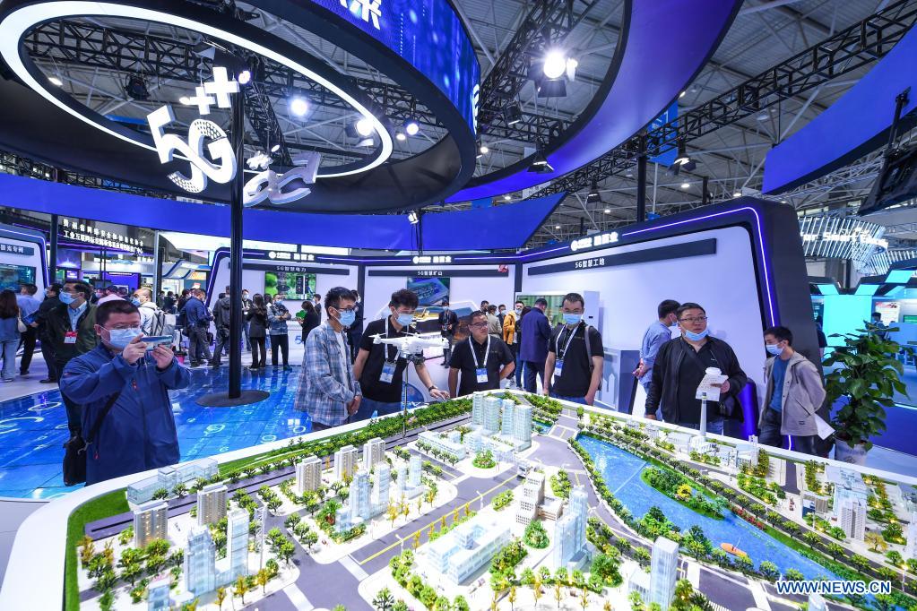 Guizhou: Se inaugura la Exposición Internacional de la Industria de Macrodatos de China 2021