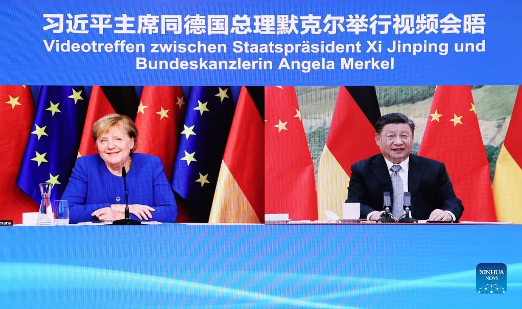 Xi se reúne con Merkel vía enlace de video e insta a lazos fortalecidos con UE y Alemania