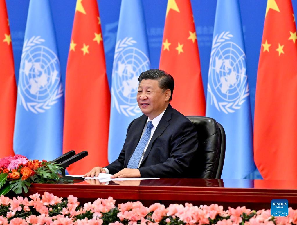 Xi asiste a reunión con motivo del 50° aniversario de recuperación del escaño legítimo de República Popular China en ONU