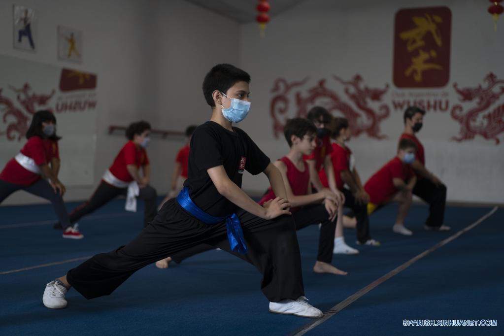 ESPECIAL: La práctica del wushu en Argentina es un puente cultural con China