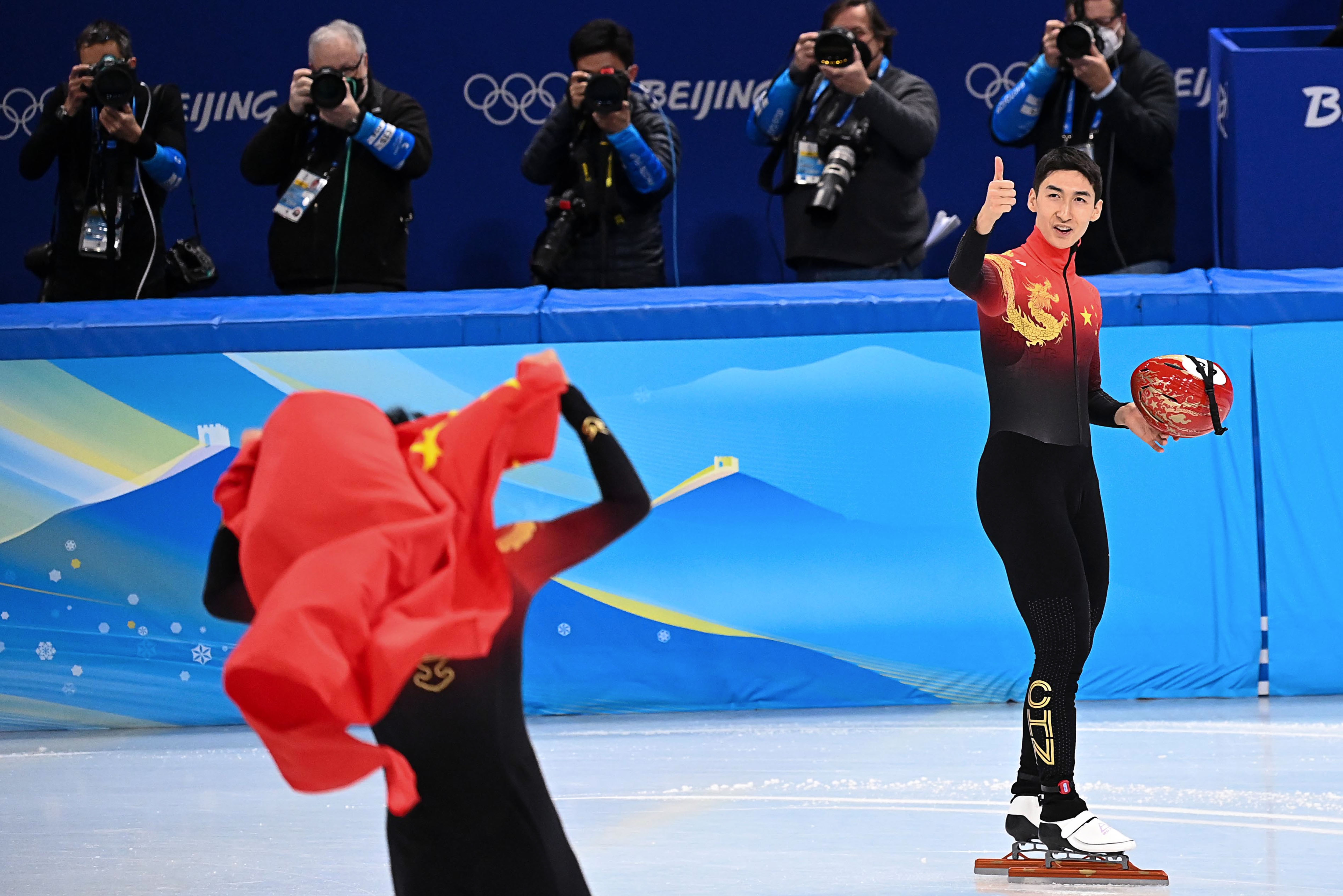 Beijing 2022: As chino Ren gana oro en 1.000 metros de patinaje de velocidad masculino en pista corta