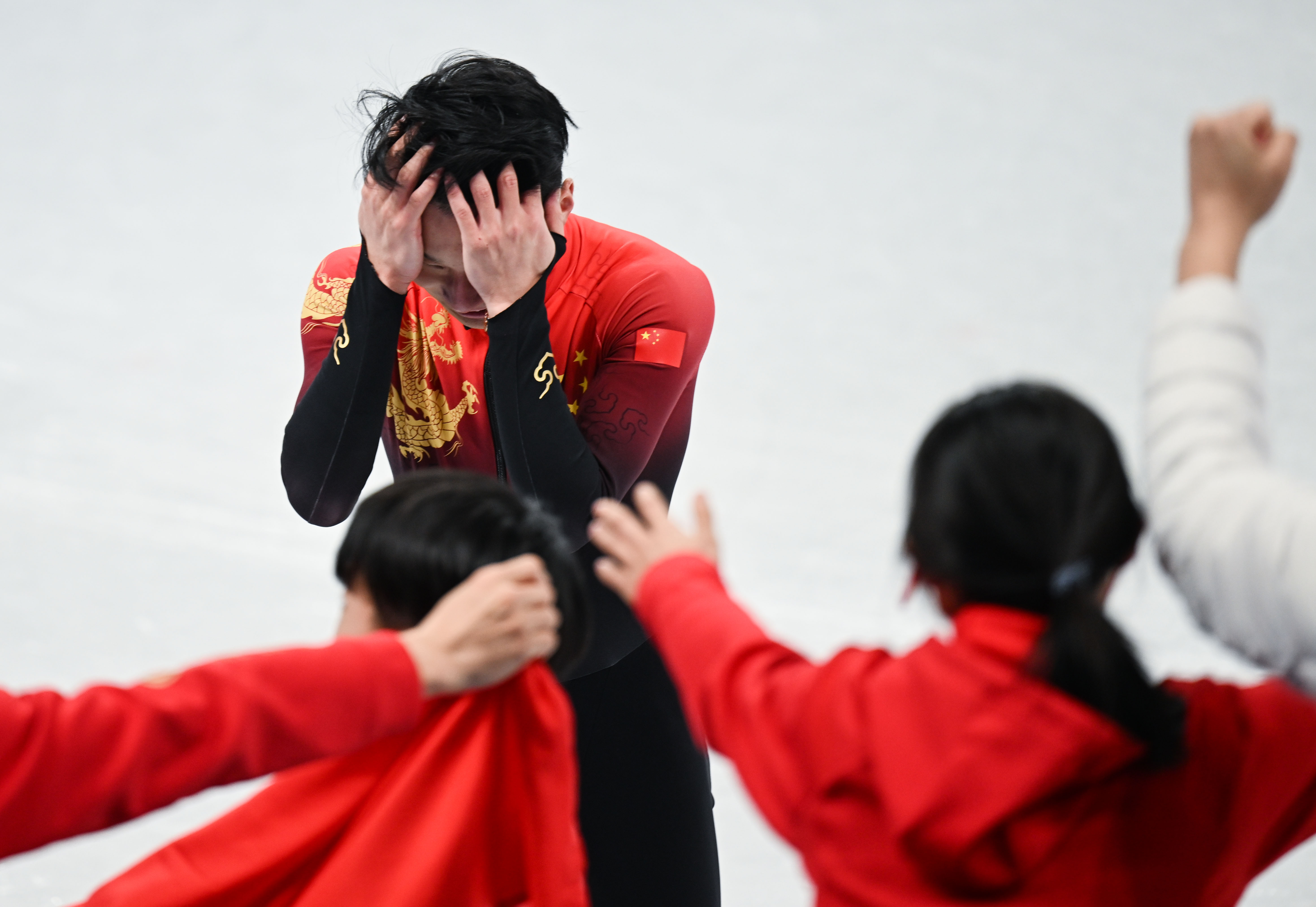 Beijing 2022: As chino Ren gana oro en 1.000 metros de patinaje de velocidad masculino en pista corta