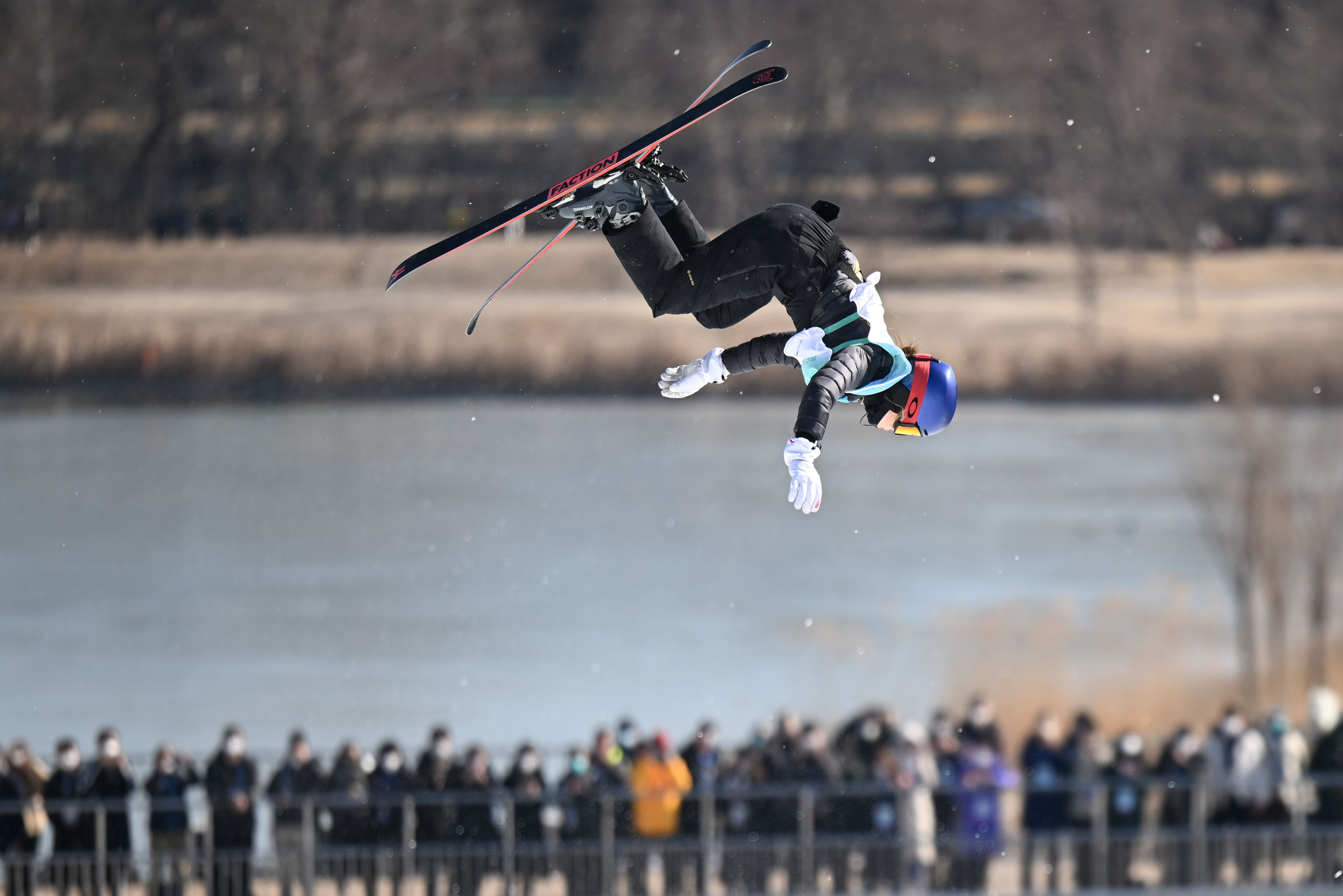 Atleta china Gu Ailing gana histórico oro en esquí acrobático big air femenino en Juegos Olímpicos de Invierno Beijing 2022