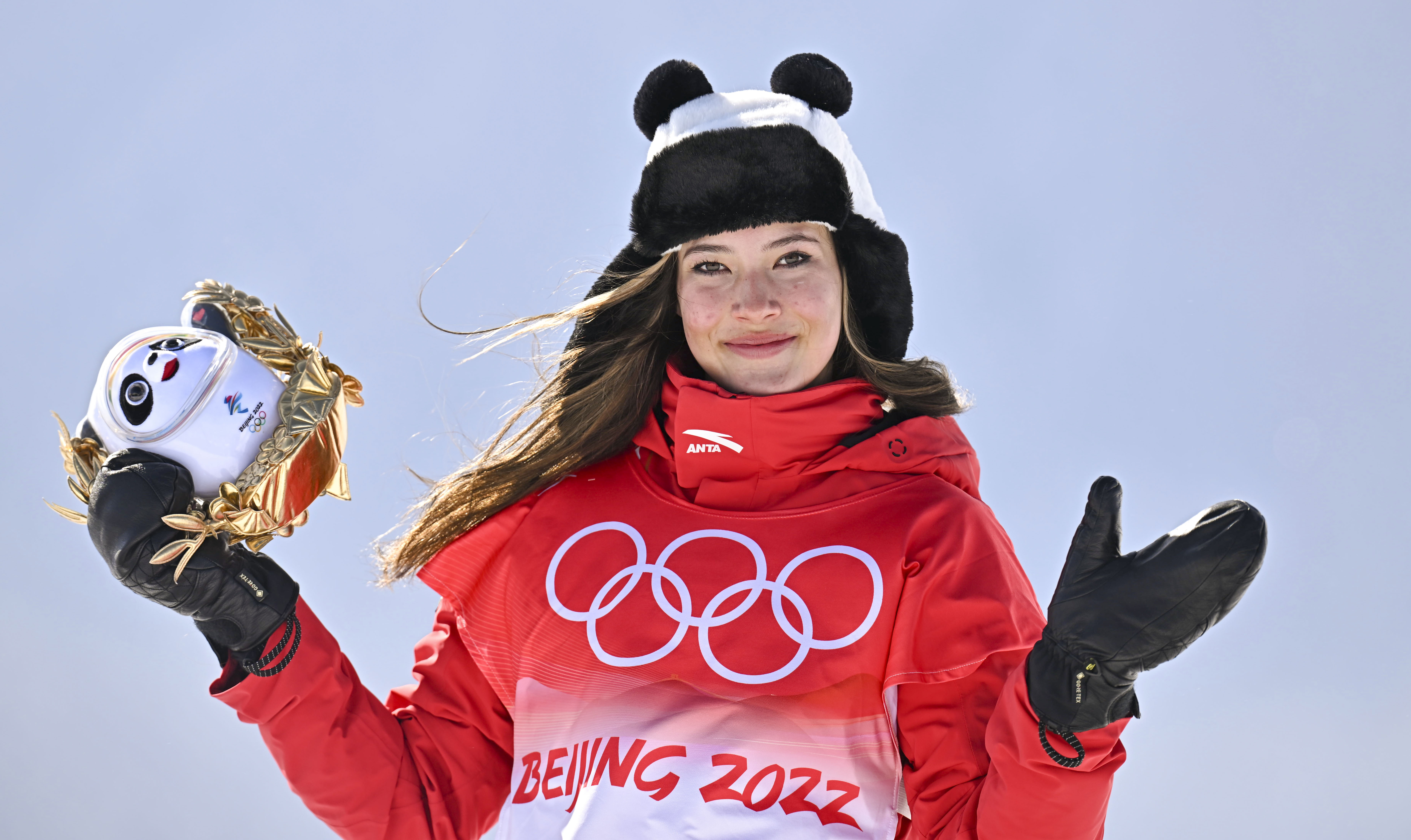 Gu Ailing gana su segundo oro para China en esquí libre halfpipe