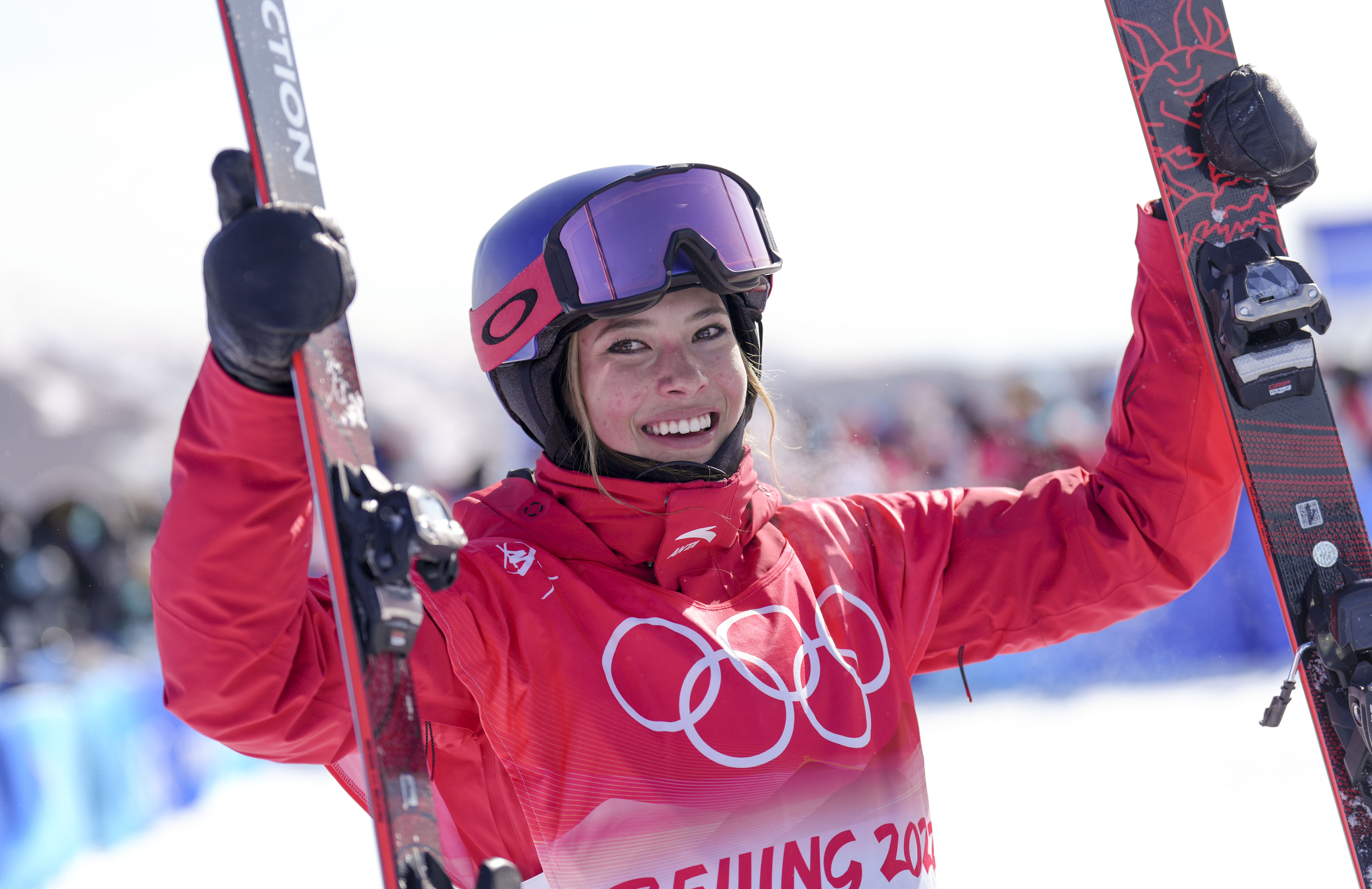 Gu Ailing gana su segundo oro para China en esquí libre halfpipe