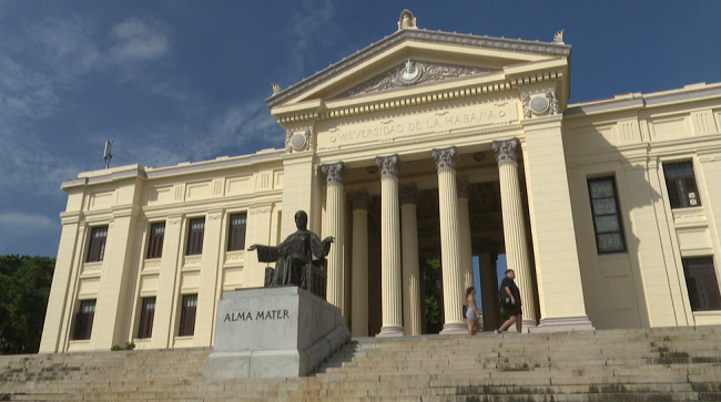 Medicina tradicional china se extiende en Cuba