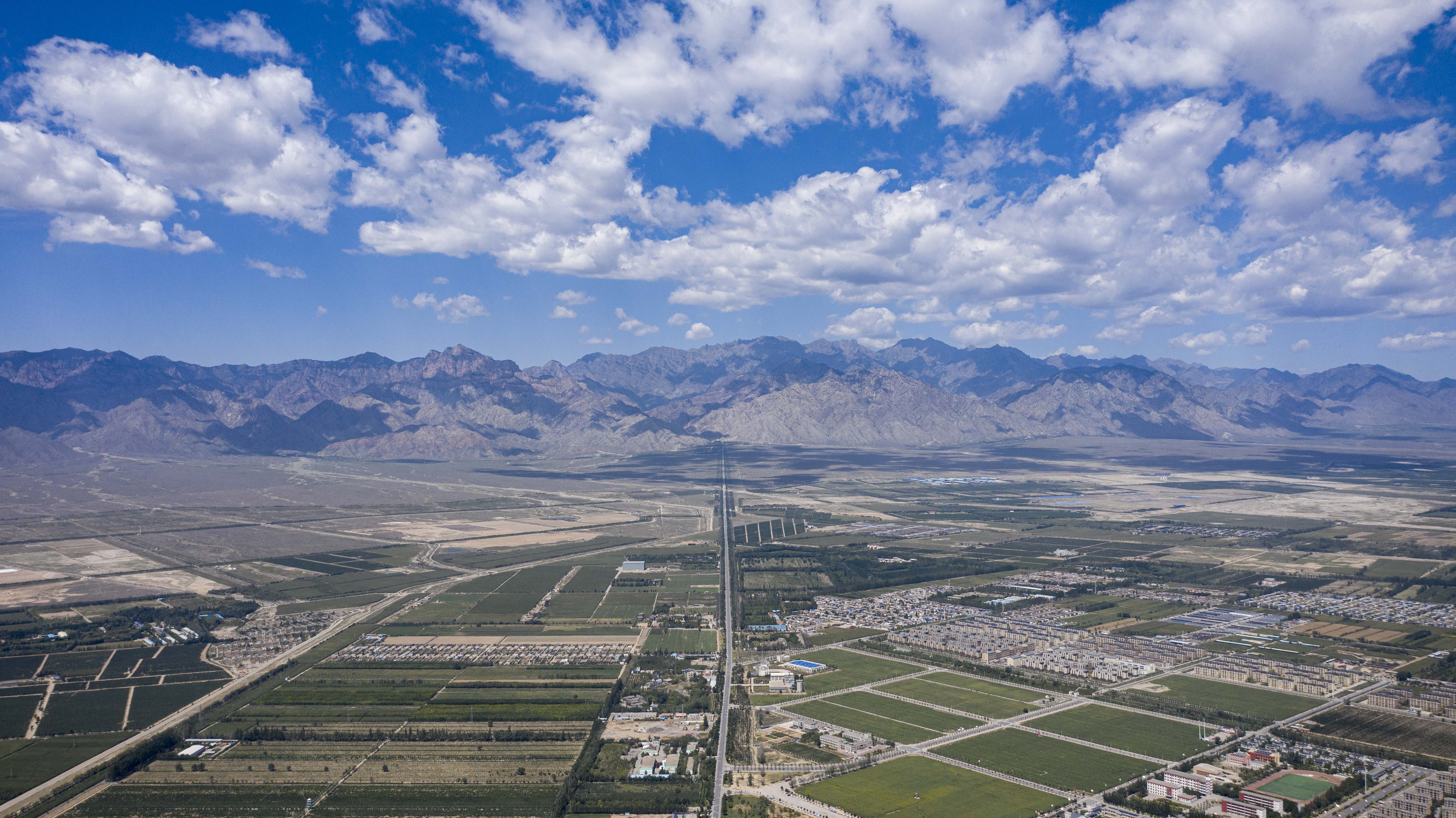 Paisaje de la montaña Helan en Yinchuan, Ningxia