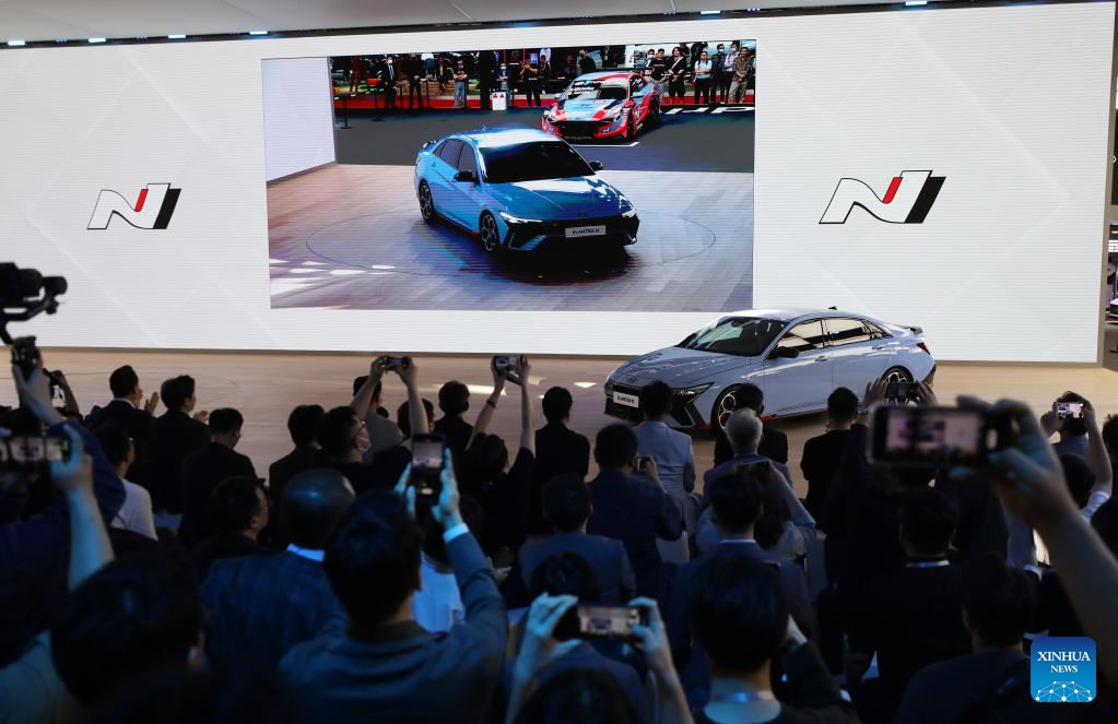 Arranca en Shanghai exposición internacional del automóvil