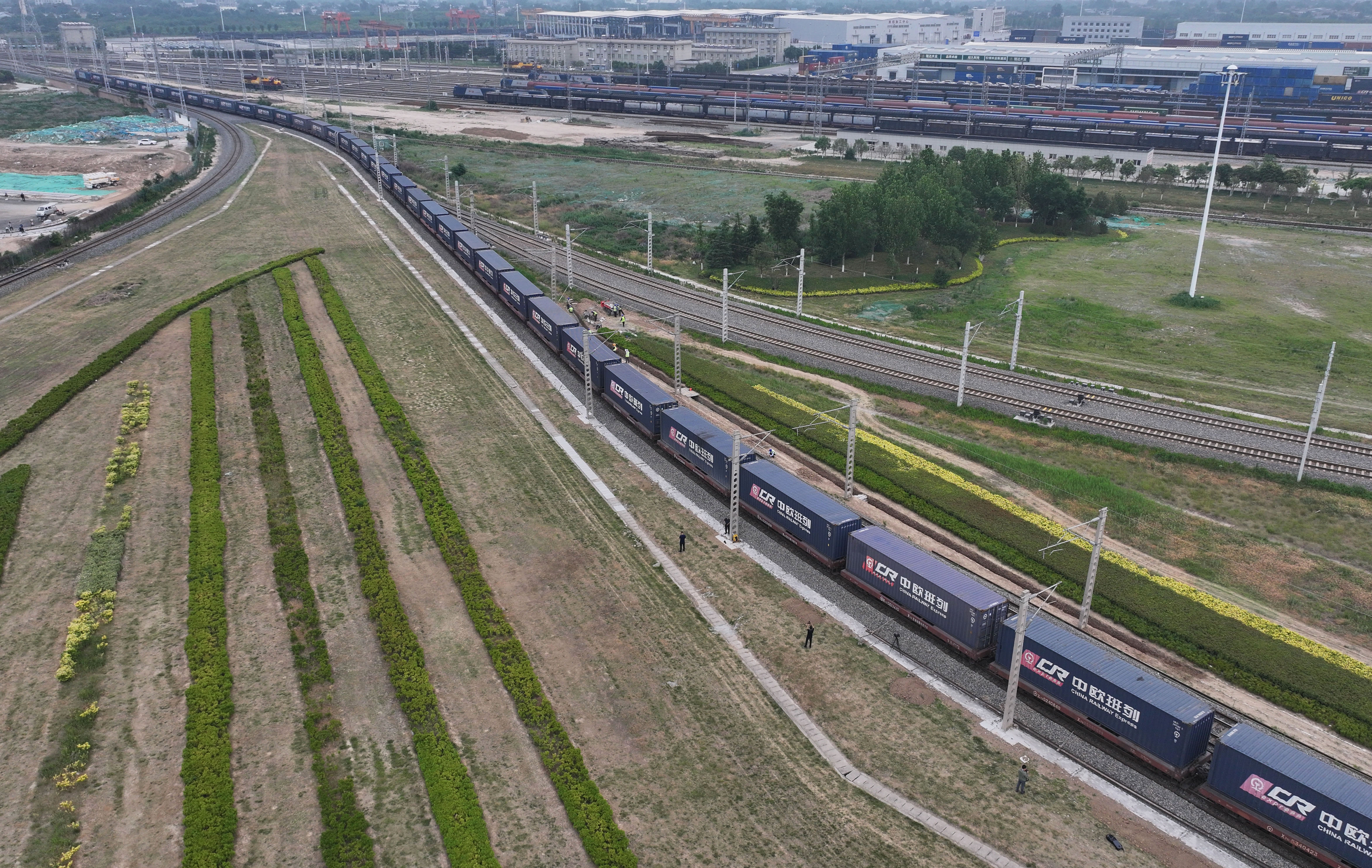 Viajes de trenes de carga China-Europa superan los 90.000, vigorizando desarrollo de alta calidad de la BRI