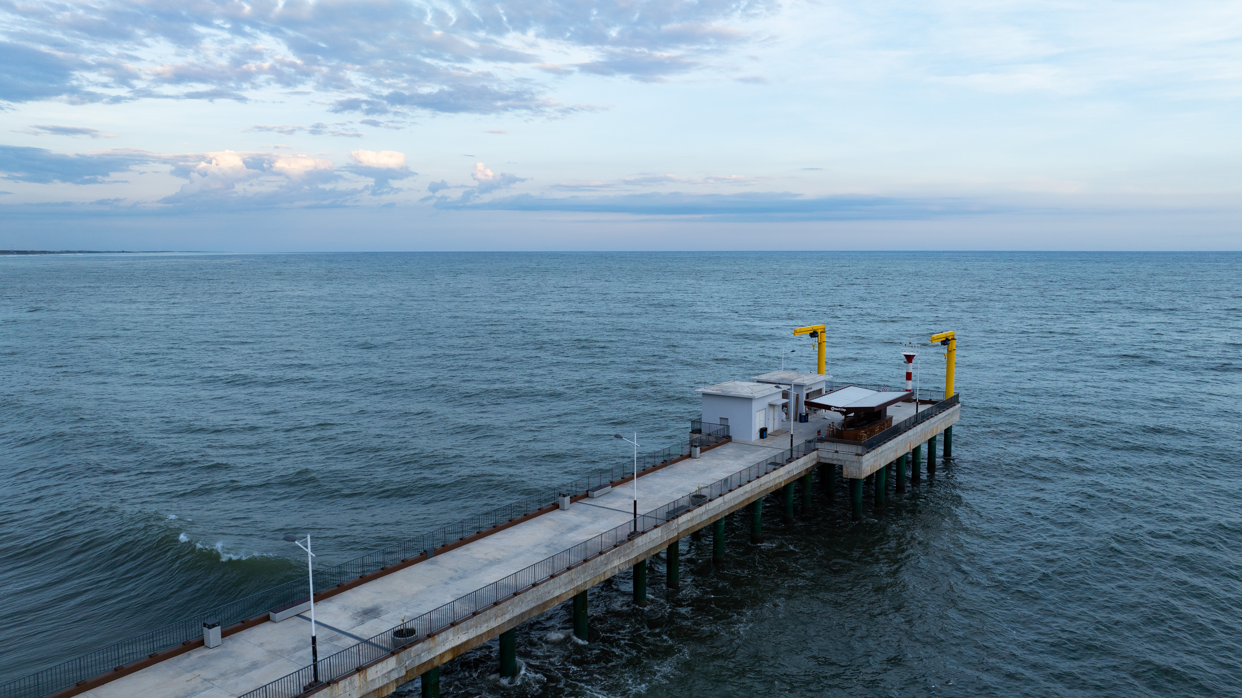 Nuevo muelle del puerto de La Libertad en El Salvador